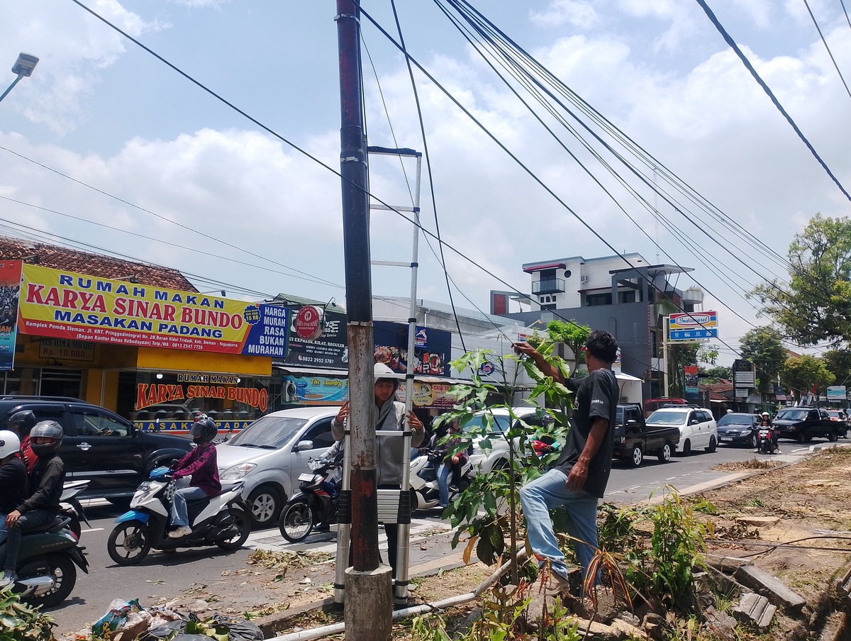Revitalisasi Jalan Pringgodiningrat Dimulai, Pemkab Sleman Imbau Warga Maklum saat Lalu Lintas Terganggu
