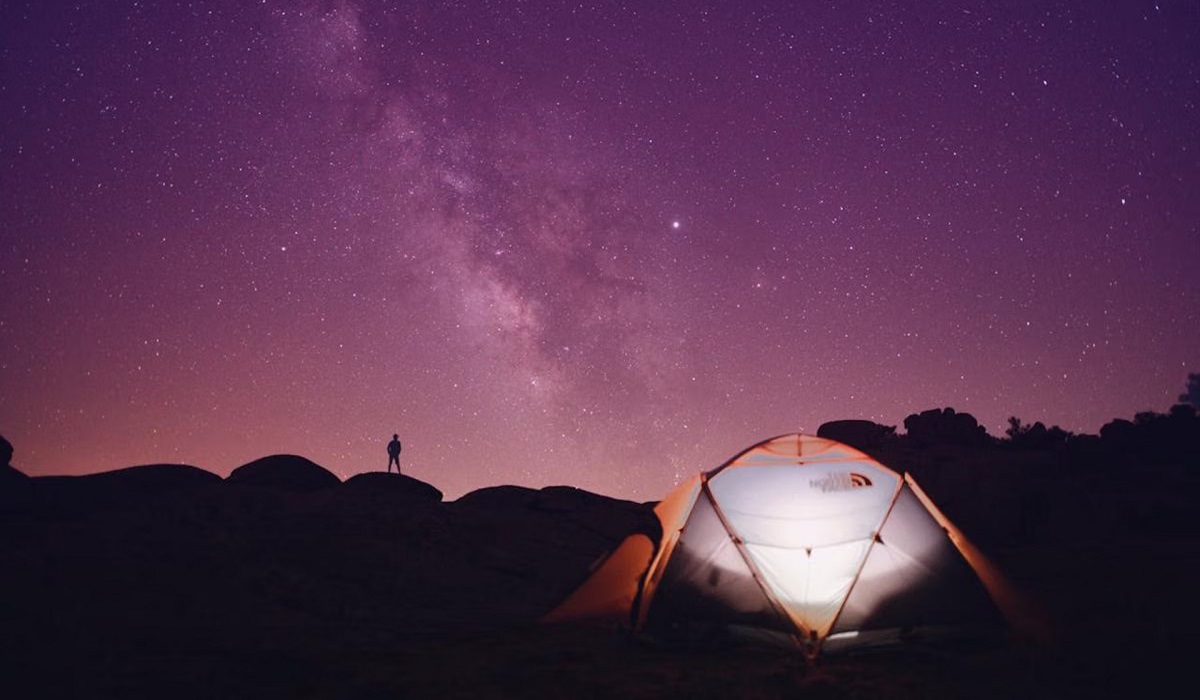 5 Destinasi Wisata Stargazing Kece di Indonesia, Tawarkan Pengalaman yang Anti Mainstream