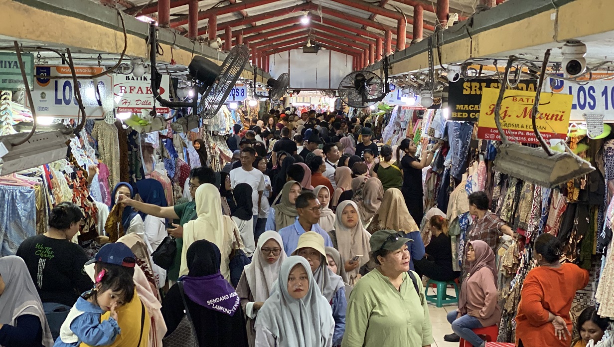 Libur Nataru 2025, Pengunjung Pasar Beringharjo Tembus 6.000 Orang per Hari