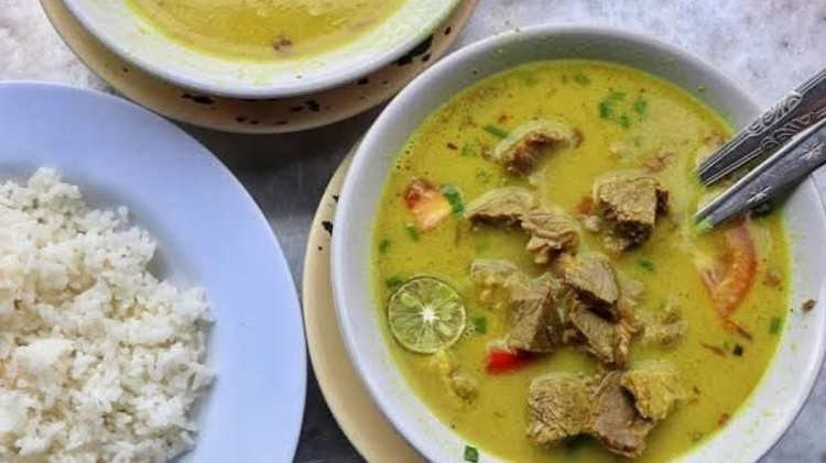 Daftar Rekomendasi Hidangan Ikonik dan Halal di Suryakencana Bogor