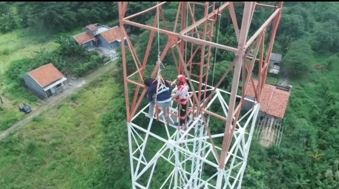 Terjepit Besi di Ketinggian 50 Meter, Pekerja Tower asal Malang Tewas di Tegal