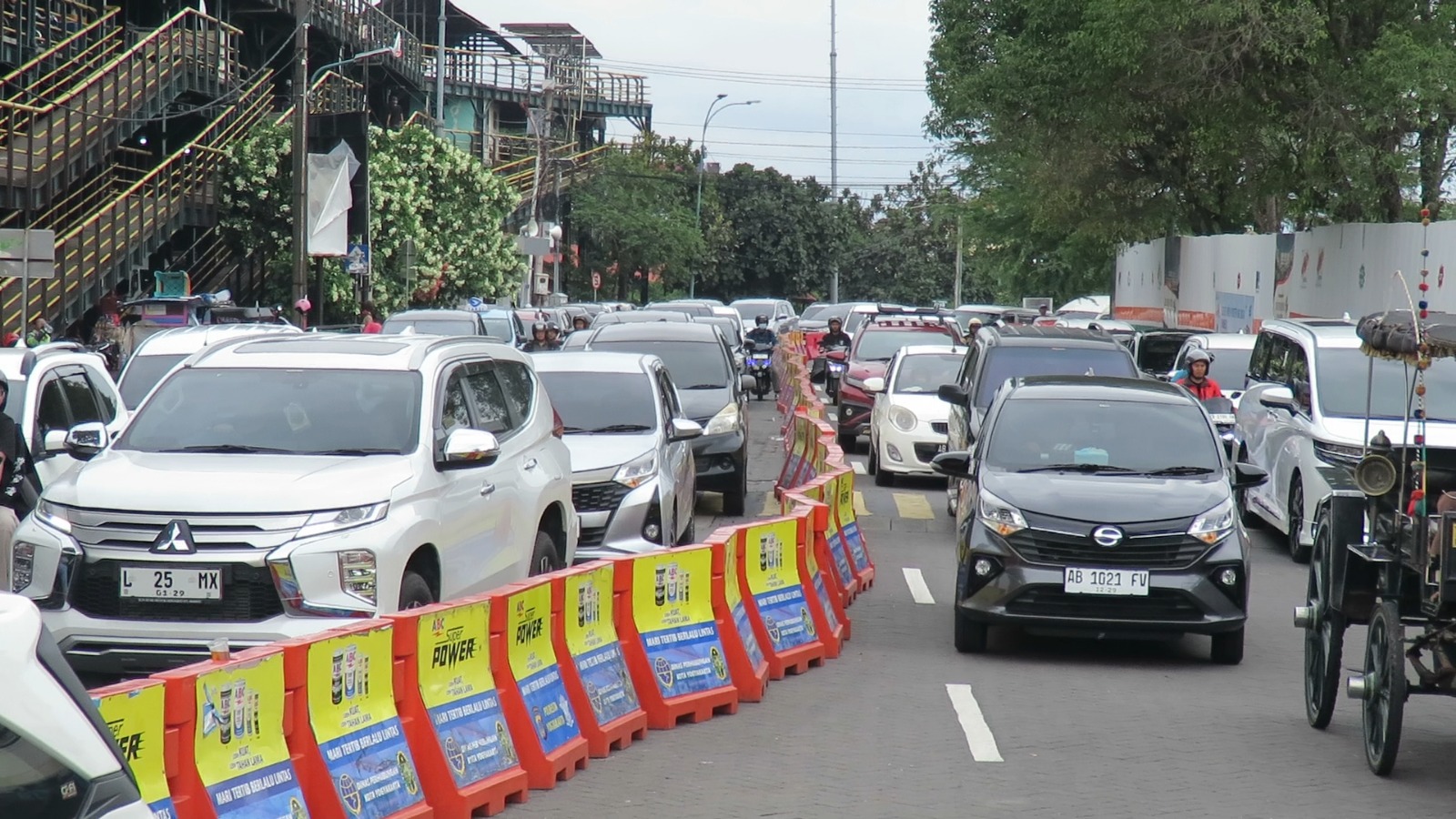 Ruas Jalan Padat, Alur Lalu Lintas ke Jalan Malioboro Dilakukan Sistem Buka Tutup