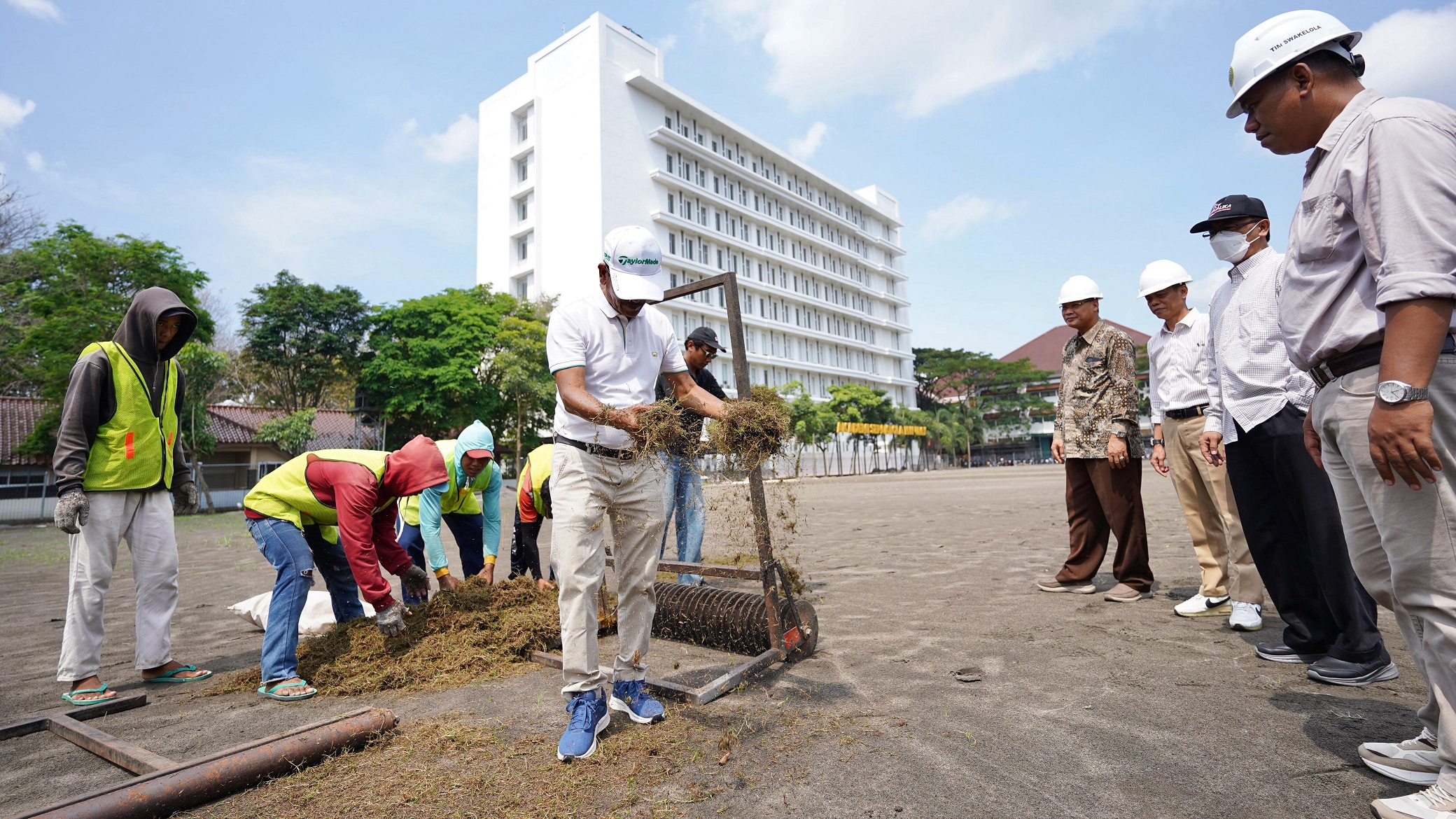 Dipesan Persija Jakarta, UMY Renovasi Lapangan Sepak Bola Berstandar Internasional