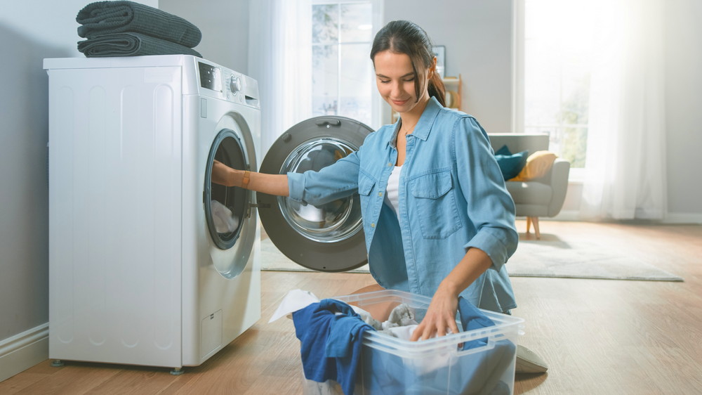 Hemat Uang Ratusan Ribu: 5 Tips Mudah Merawat Mesin Cuci, Wajib Kamu Praktekkan!