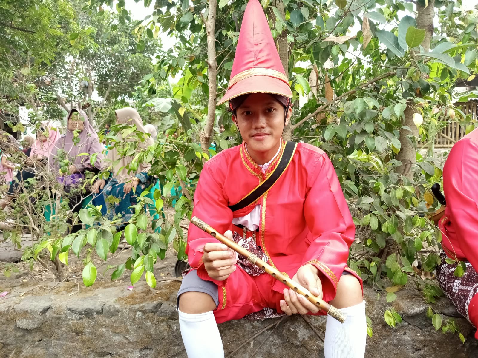 Suling Bregodo Yogyakarta Bukan Suling Biasa, Butuh  Keahlian Khusus Untuk Memainkannya
