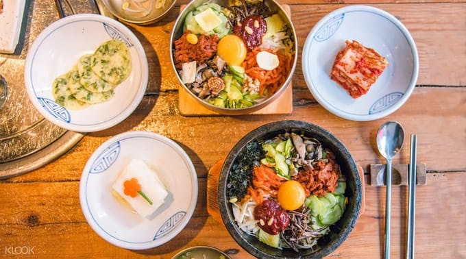 Tempat Wisata Kuliner Terbaru 2024 di Korea, Ada Restauran Legendaris Yang Berusia 113 Tahun? Cobain Kuy!