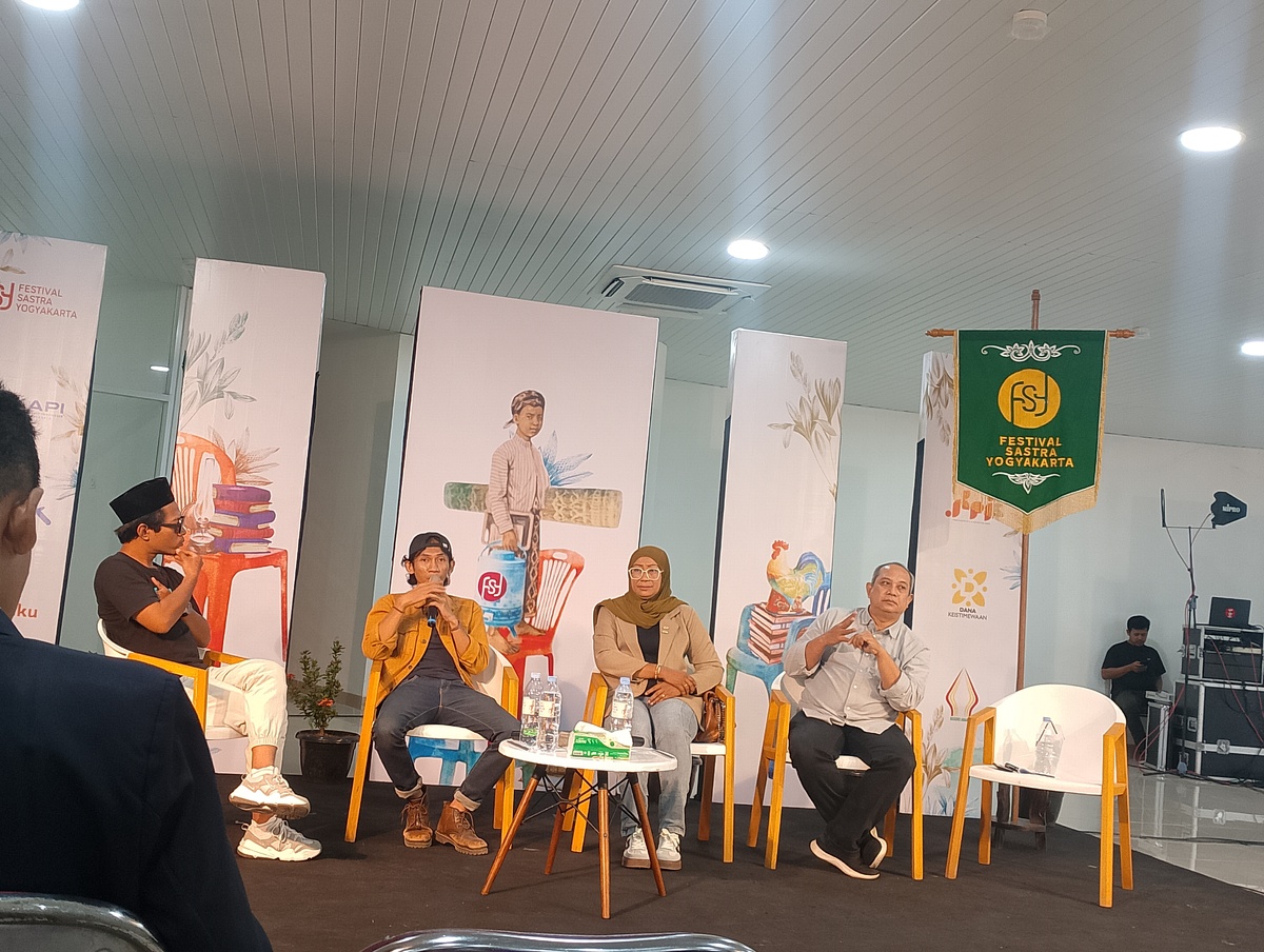 Ratun Untoro Dorong Digitalisasi Tradisi Lisan: “Hal-hal Esensial Sulit Ditangkap Hanya Lewat Teks”