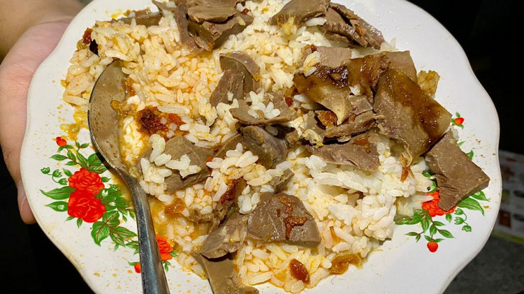 Paling Diminati! Berikut Ikon Gulai Tikungan (GULTIK) di Kawawsan Blok M Jakarta 