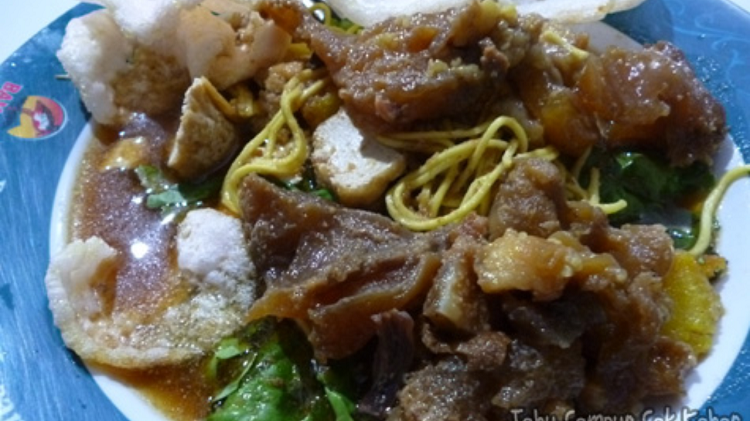 Enak Puol Pake Banget! Wajib Cobain Tahu Campur Surabaya Ini, Referensi Kuliner Sensasi Rasa Tradisional