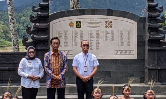 Gubernur DIY Sri Sultan Resmikan Prasasti Bedol Desa Waduk Sermo Kulon Progo, 102 Nama Warga Tercantum