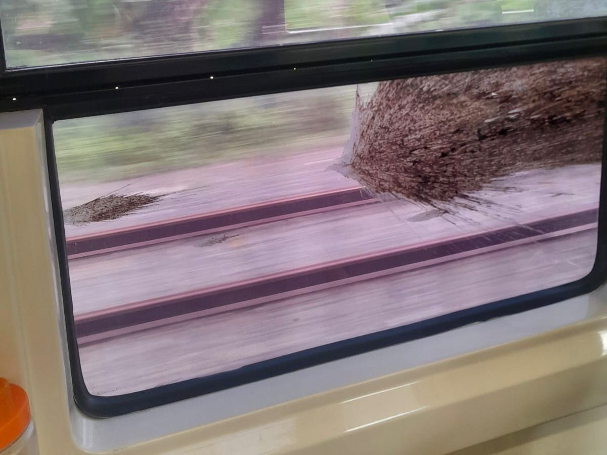 Ada Oknum Lempar Lumpur ke Kereta Argo Wilis, Ini Kata KAI Daop 6 Yogyakarta