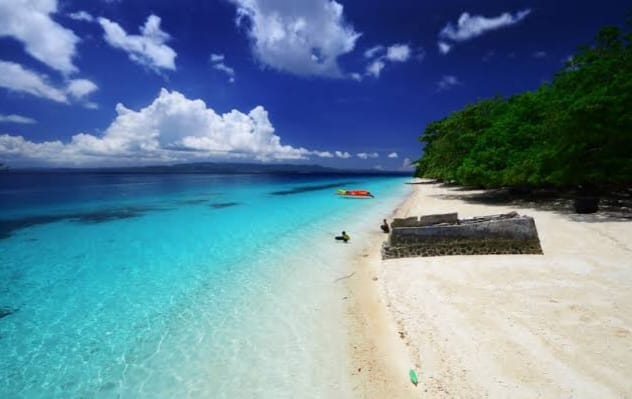 Pesona Wisata Terbaru 2024 Pantai Liang Maluku, Permata Tersembunyi di Indonesia Timur