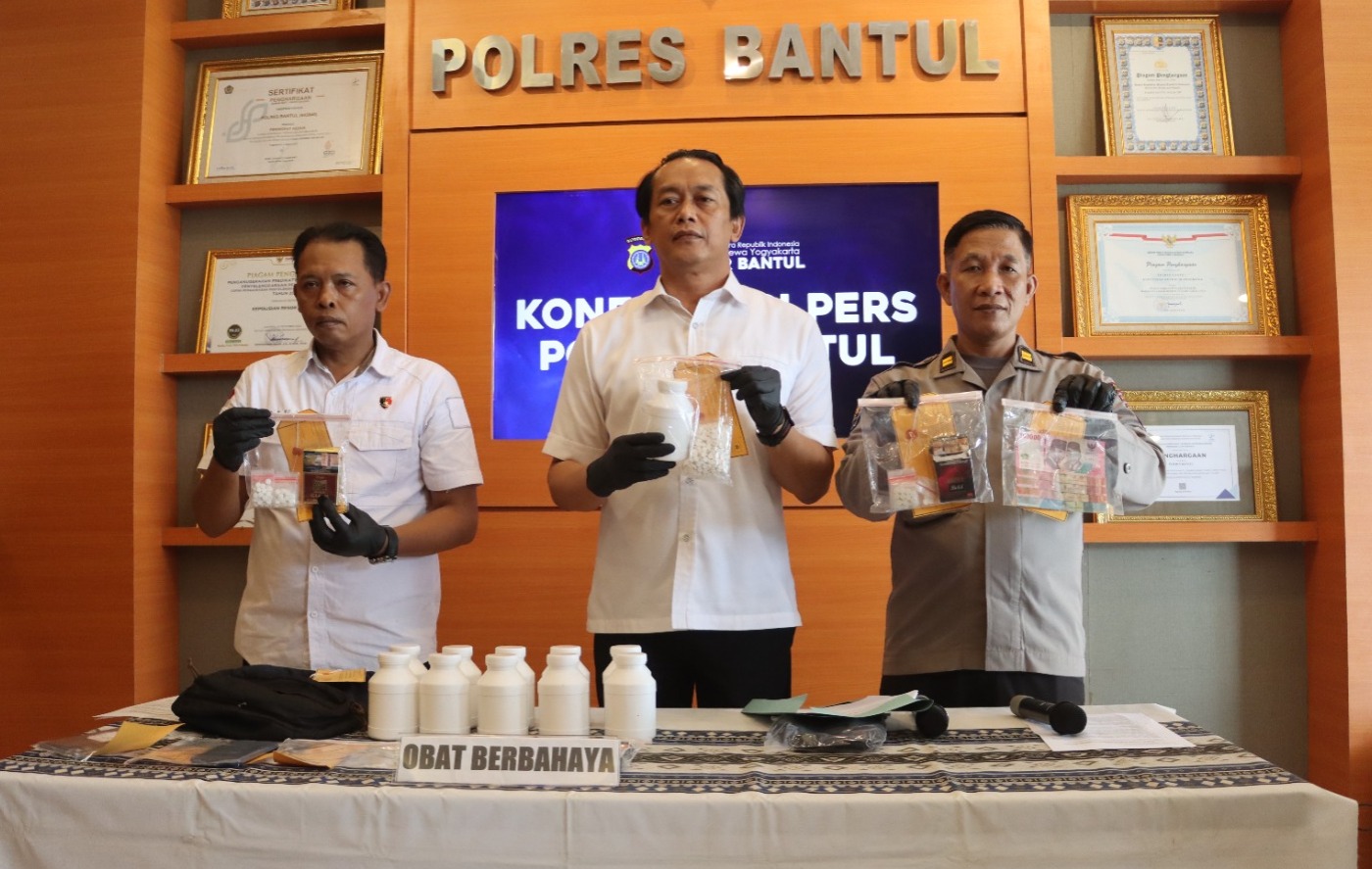 Warmindo Jadi Lokasi Transaksi Peredaran Pil Y, Ribuan Butir Diamankan dari Jaringan Kasihan-Godean