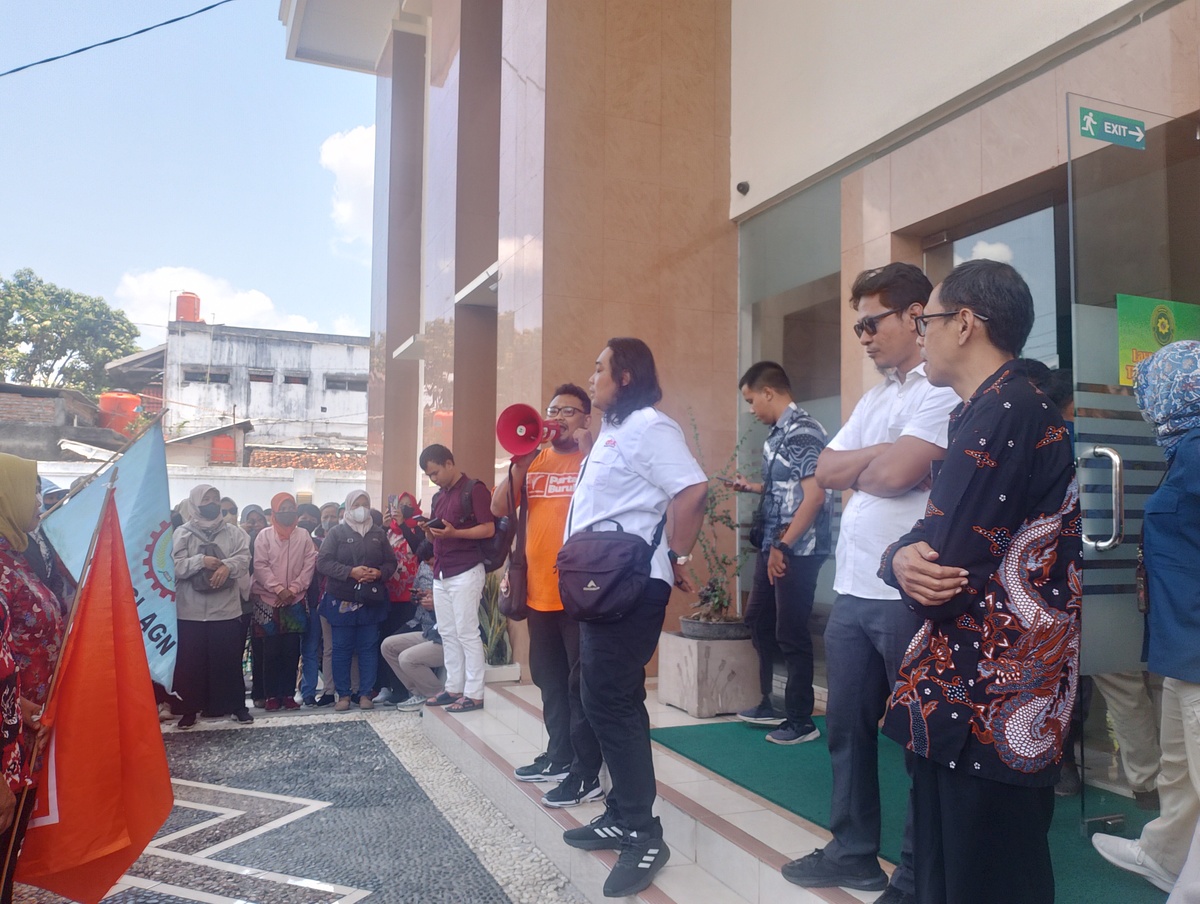 Buruh PT Tarumartani Desak PKB Ditegakkan, Pensiun 60 Tahun dan Pesangon Jadi Sorotan di Sidang PHI Yogyakarta