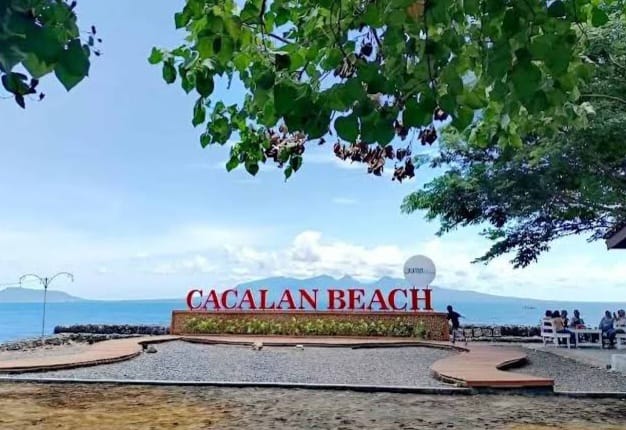 Pantai Cacalan Banyuwangi, Destinasi Wisata Terbaru 2024 Dengan Pesona Estetik dan Sentuhan Lokal