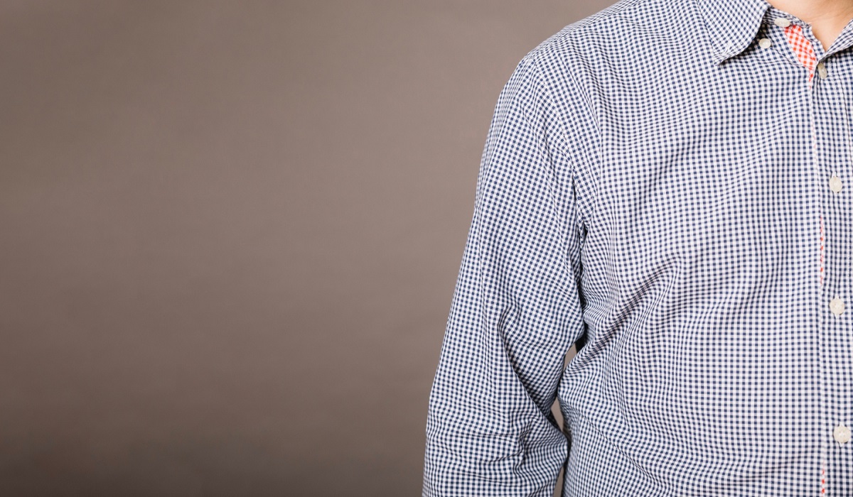 5 Daftar Kemeja Hem Pria Populer di Tahun 2025, Fleksibel untuk Acara Santai Maupun Formal