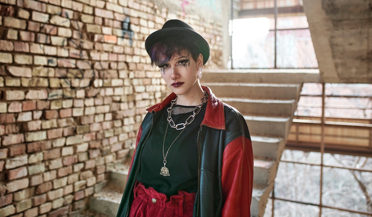 5 Inspirasi Outfit Gothic Style untuk Tonjolkan Keunikan Karaktermu, Simak Lengkapnya Disini