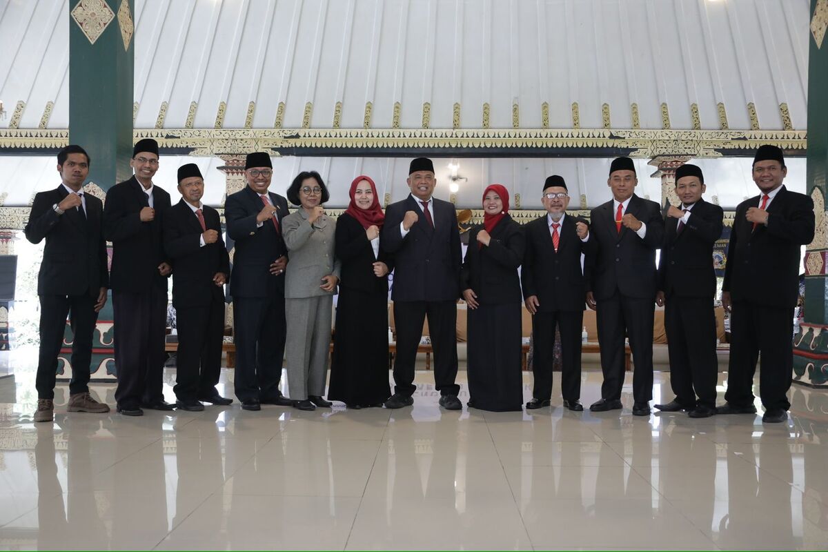 Bupati Sleman Kukuhkan Dewan Pendidikan 2025–2030, Tegaskan Peran Strategis untuk Mutu Sekolah