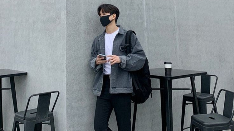 Pria Semakin Tampil Berkarakter dengan Jaket Jeans, Berikut Rekomendasinya