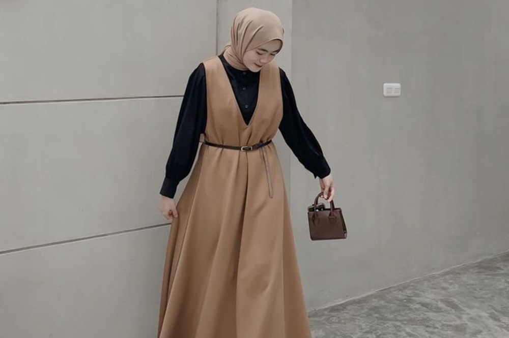 8 Model Gamis Rompi Panjang Terbaru, Anggun Elegan untuk Semi Formal hingga Formal