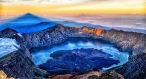 Keagungan Gunung Rinjani Wisata Terbaru 2024 Nusa Tenggara Barat, Pesona Alam dan Budaya di Puncak Tertinggi