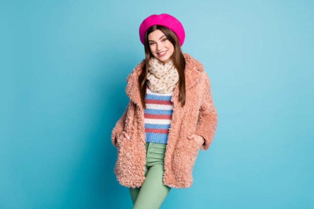 Inspirasi Tampil Modis dengan Outfit Unik, Dijamin Penampilan Kamu Semakin Memukau