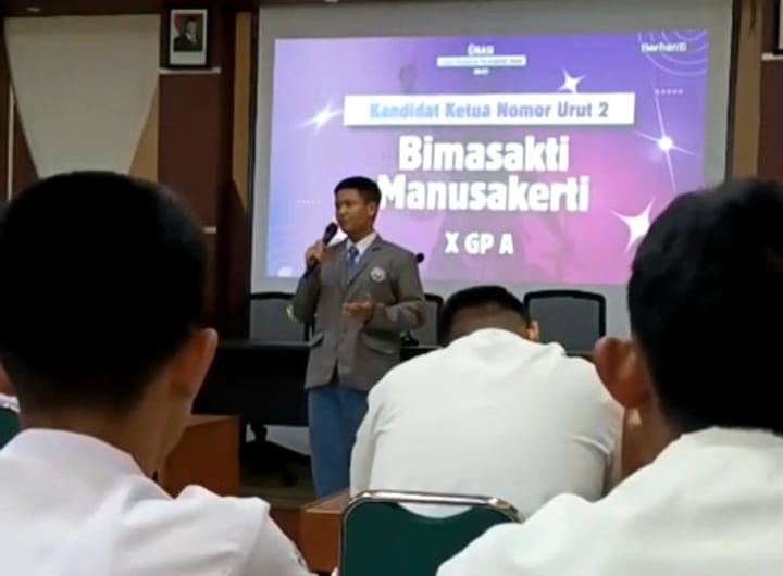 Para Pelajar Setingkat SMA Ini Ajari Politisi dan Warga Indonesia, Praktik  Keren Berdemokrasi