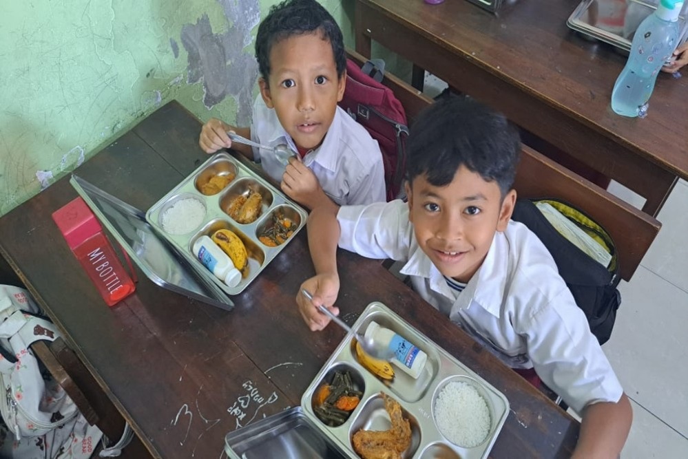 Pertama Digelar di DIY, Ribuan Siswa di Depok Sleman Mulai Menikmati Program Makan Bergizi Gratis