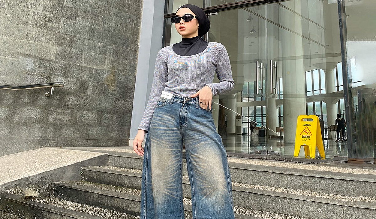 5 Ide Kombinasi Outfit Baggy Jeans untuk Para Wanita Ingin Tampil Kece Setiap Hari, Simak Disini