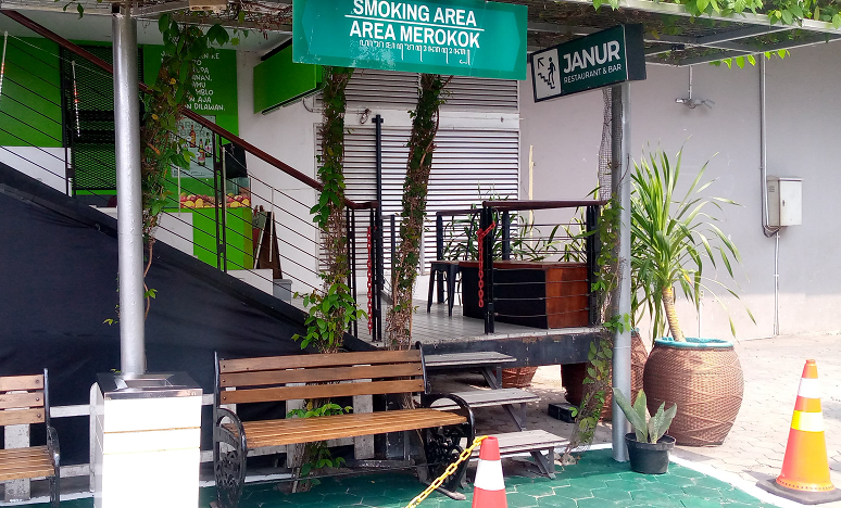  Berikan Ruang Bagi Perokok, Ini 17 Tempat Khusus Merokok di Kawasan Malioboro 