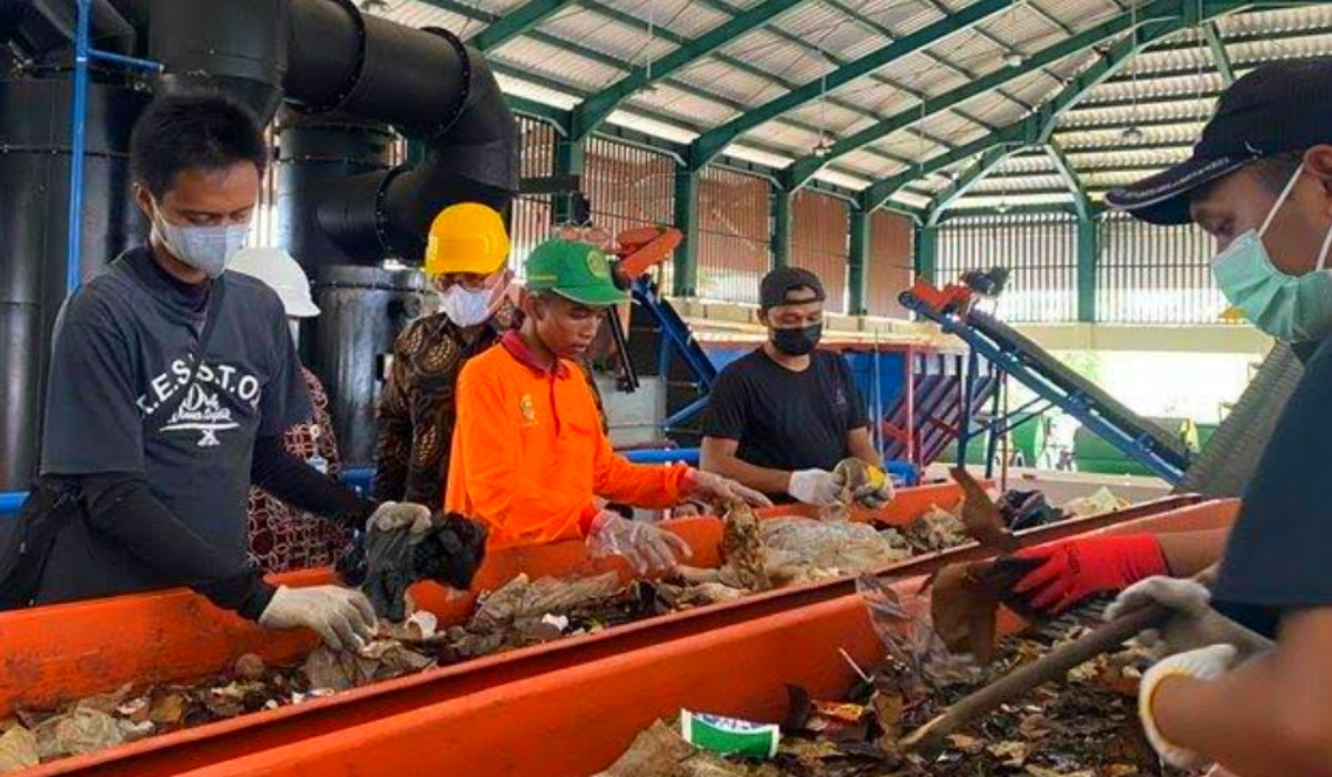 Diklaim Mampu Olah Sampah hingga 49 Ton Per Hari, TPST Modalan Bantul Resmi Beroperasi