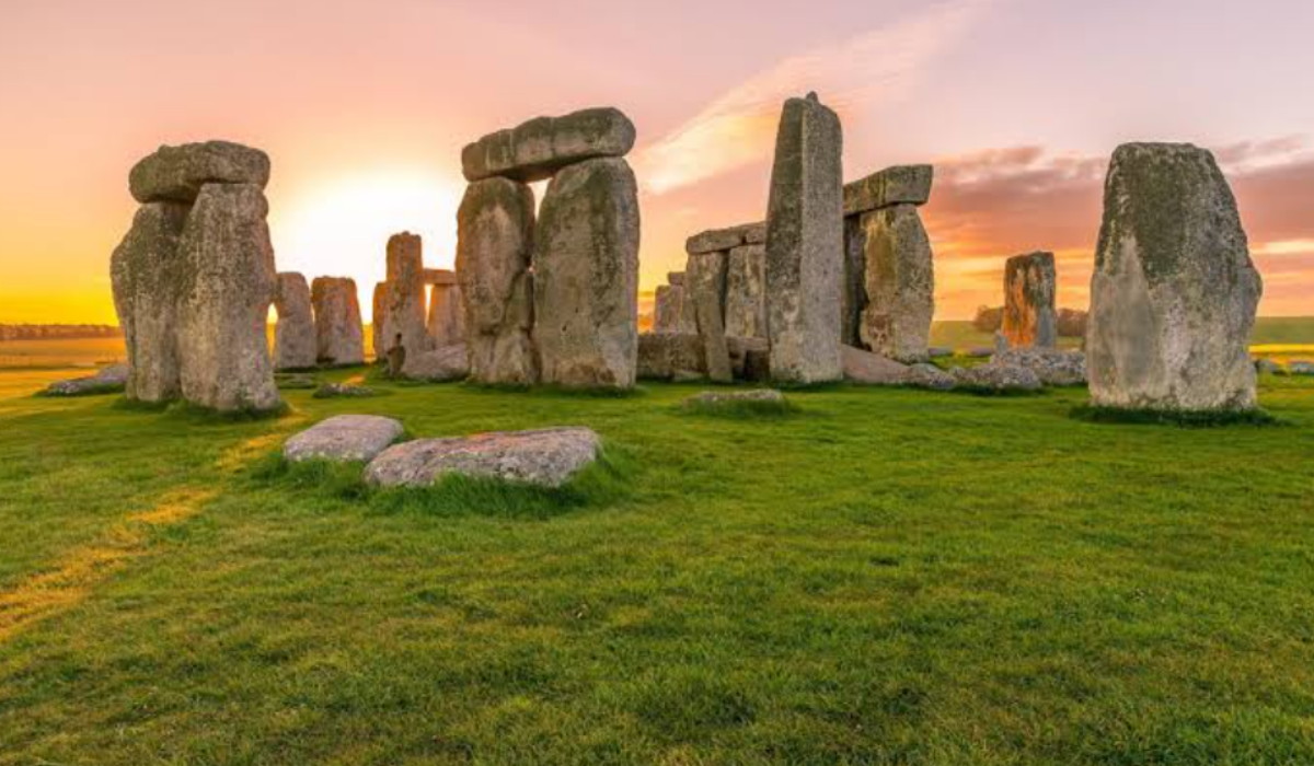 Pemandangan Indah Sentuhan Klasik, Wisata Terbaru 2024 Stonehenge Cangkringan Jogja