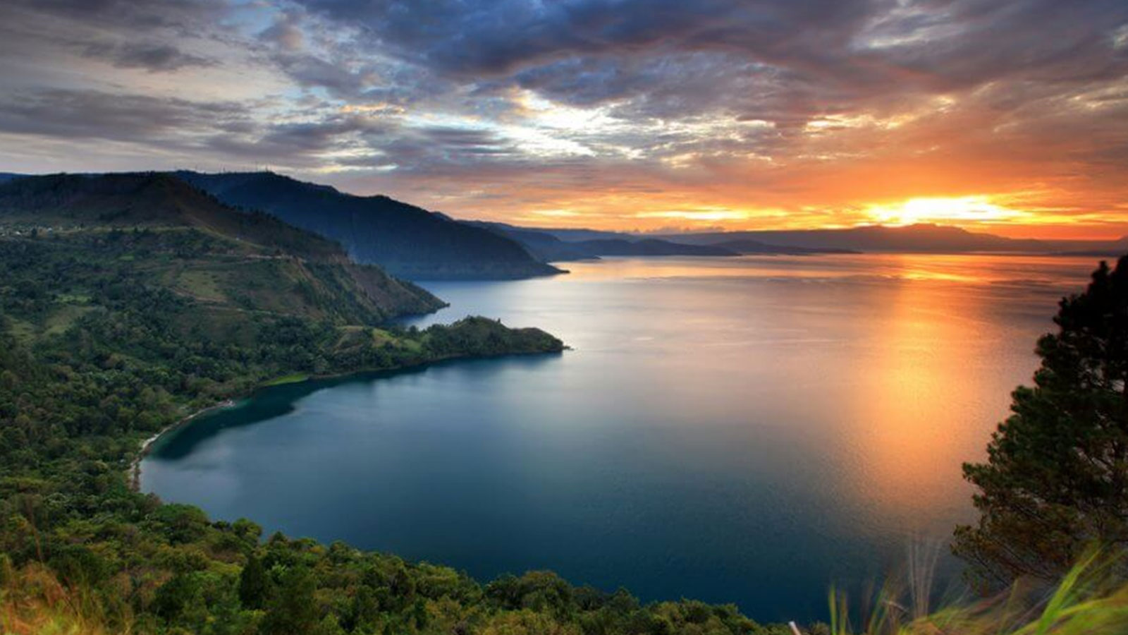 Jelajahi Keindahan Alam Sumatera dan Jawa di Destinasi Wisata Terbaru 2024, Lengkap dengan Harga Tiket Masuk