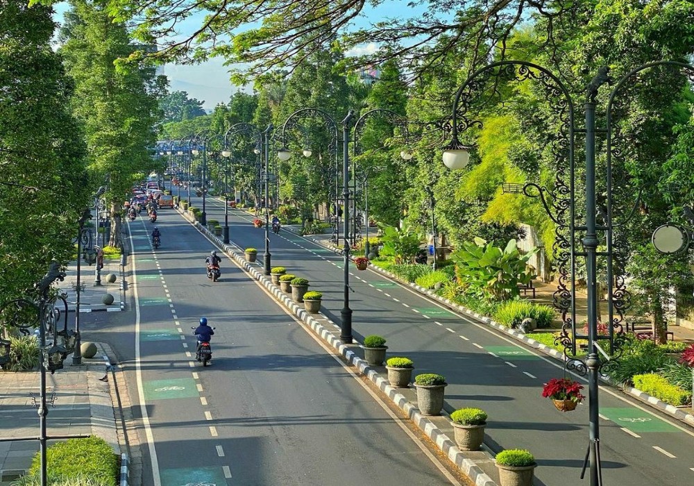 Wisata Terbaru 2024 Jalan Viral di Bandung, Ada Jalan Dago Dan Braga