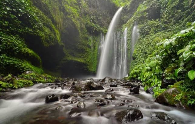 Pesona Keindahan Air Terjun Sendang Gile, Surga Wisata Terbaru 2024 Kaki Gunung Rinjani