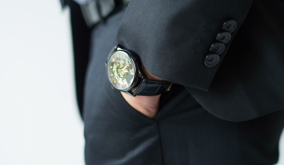 Aksesori Fashion Kece, Inilah 4 Rekomendasi Jam Tangan Homage Pria yang Punya Harga Terjangkau