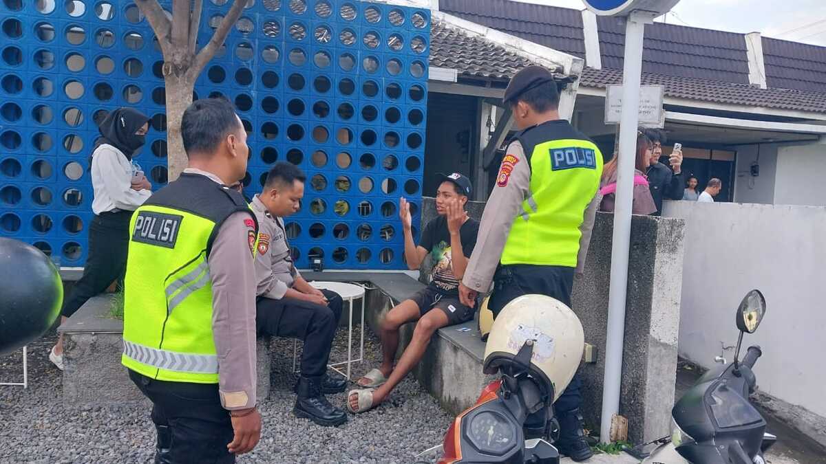 Senggolan di Jalan Berujung Parang, Polisi Buru Dua Pelaku Penganiayaan di Depok Sleman