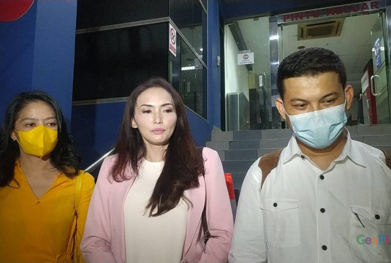 Aktris Chacha Marisa Marah Besar Foto Hotnya Tersebar, Laporkan 2 Pria ini