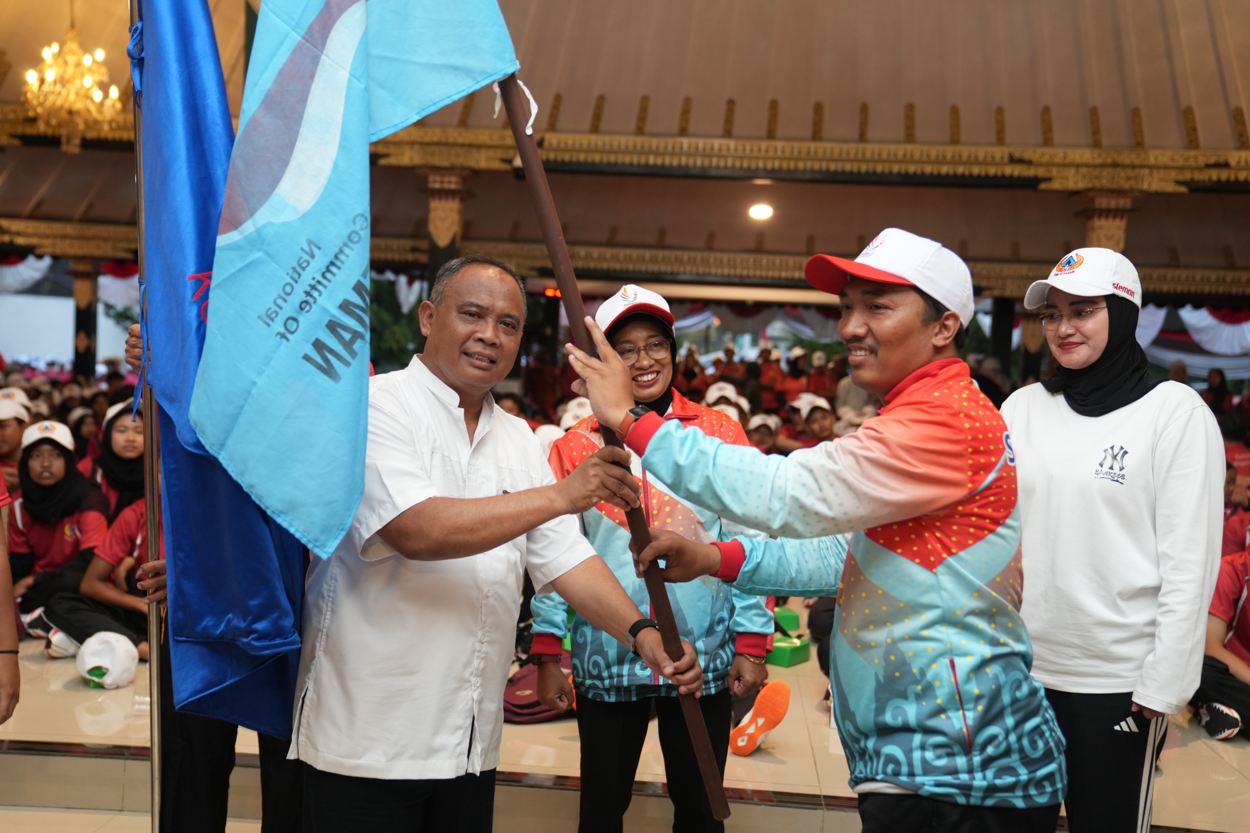 Bupati Sleman Lepas Atlet PORDA dan PEPARDA 2025, Tekankan Sportivitas dan Prestasi