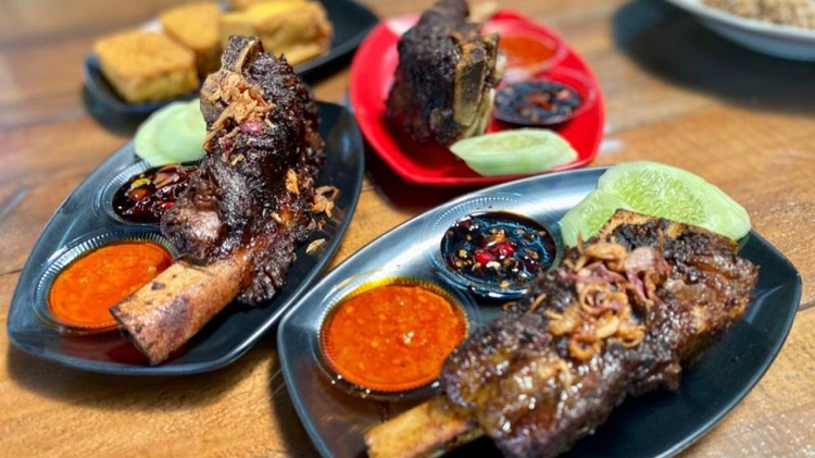 Mengulik 5 Tempat Kuliner Viral Tebet Paling Ramai, Bisa Jadi Referensimu Kulineran