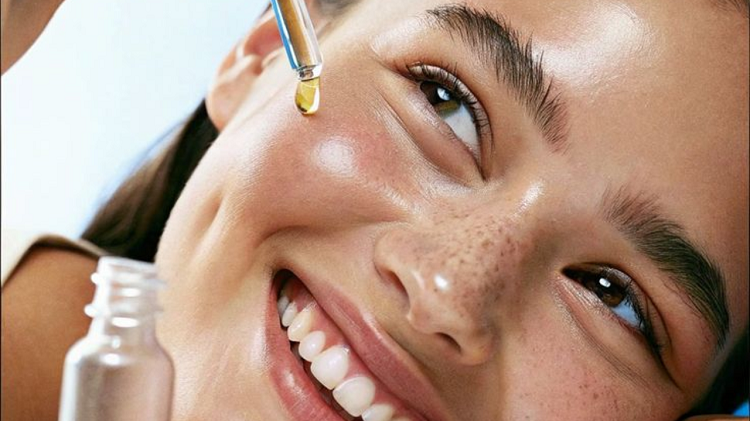 Paham Manfaat Toner untruk Kulit Sehat Terawat