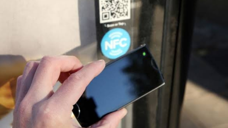 Keren Banget! Begini 7 Cara Gunakan Fitur NFC pada Ponsel untuk Transfer Data
