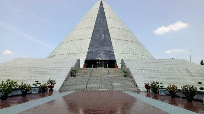 Menelusuri Sejarah di Awal Tahun 2025; Rekomendasi Spot Foto Khas Monumen Yogya Kembali