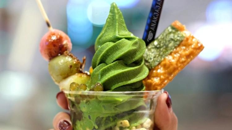 Matcha Hits Bandung Ini Antrinya Gak Ngotak! Kalian Udah Pernah Cobain?