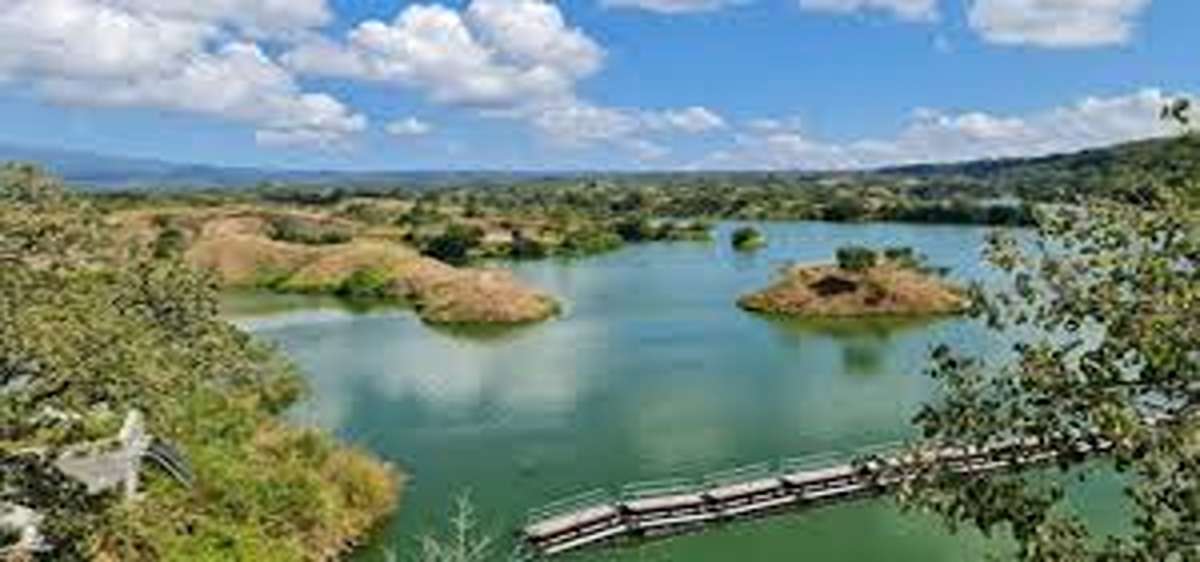 Sayang Dilewatkan! Simak 8 Tempat Wisata Terbaru Situbondo, Ramah Keluarga Bikin Liburan Tambah Seru