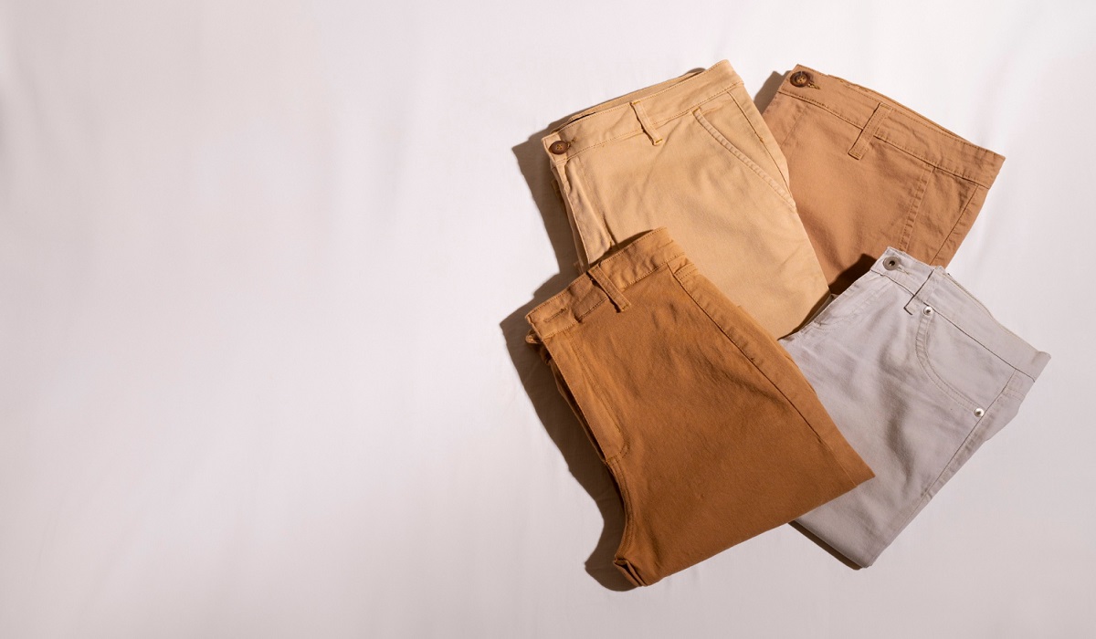 4 Pilihan Warna Chino Pants Terbaik untuk Paduan Beragam Outfit Menarik, Intip Lengkapnya Disini