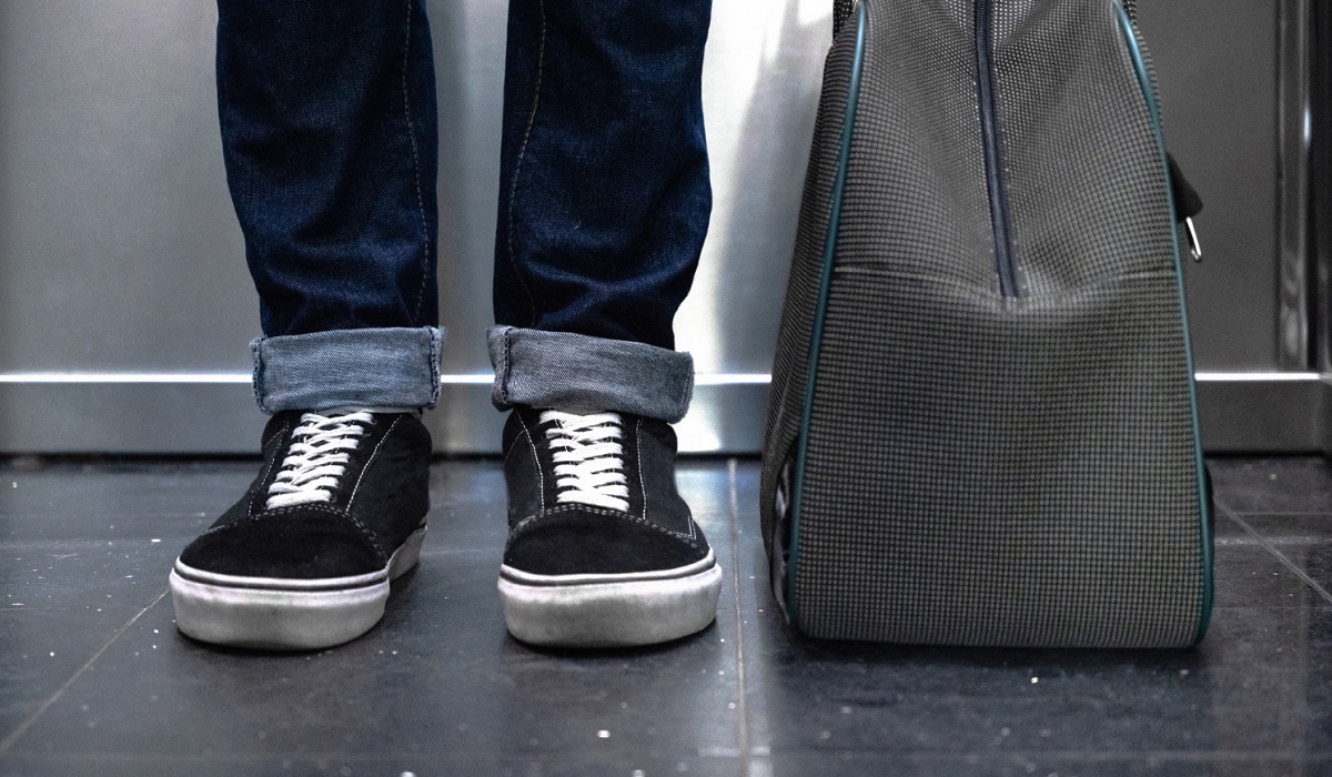 5 Rekomendasi Sepatu Kanvas Pria Terbaik dengan Desain Keren untuk Buat Visualmu Makin Kece