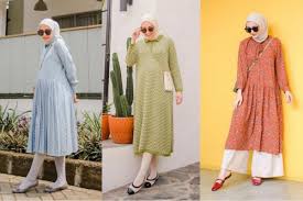 Tren Outfit Wanita Dengan Midi Dress Hijab Modis dan Anggun, Yang Trendi Elegan Dan Kekinian 2025