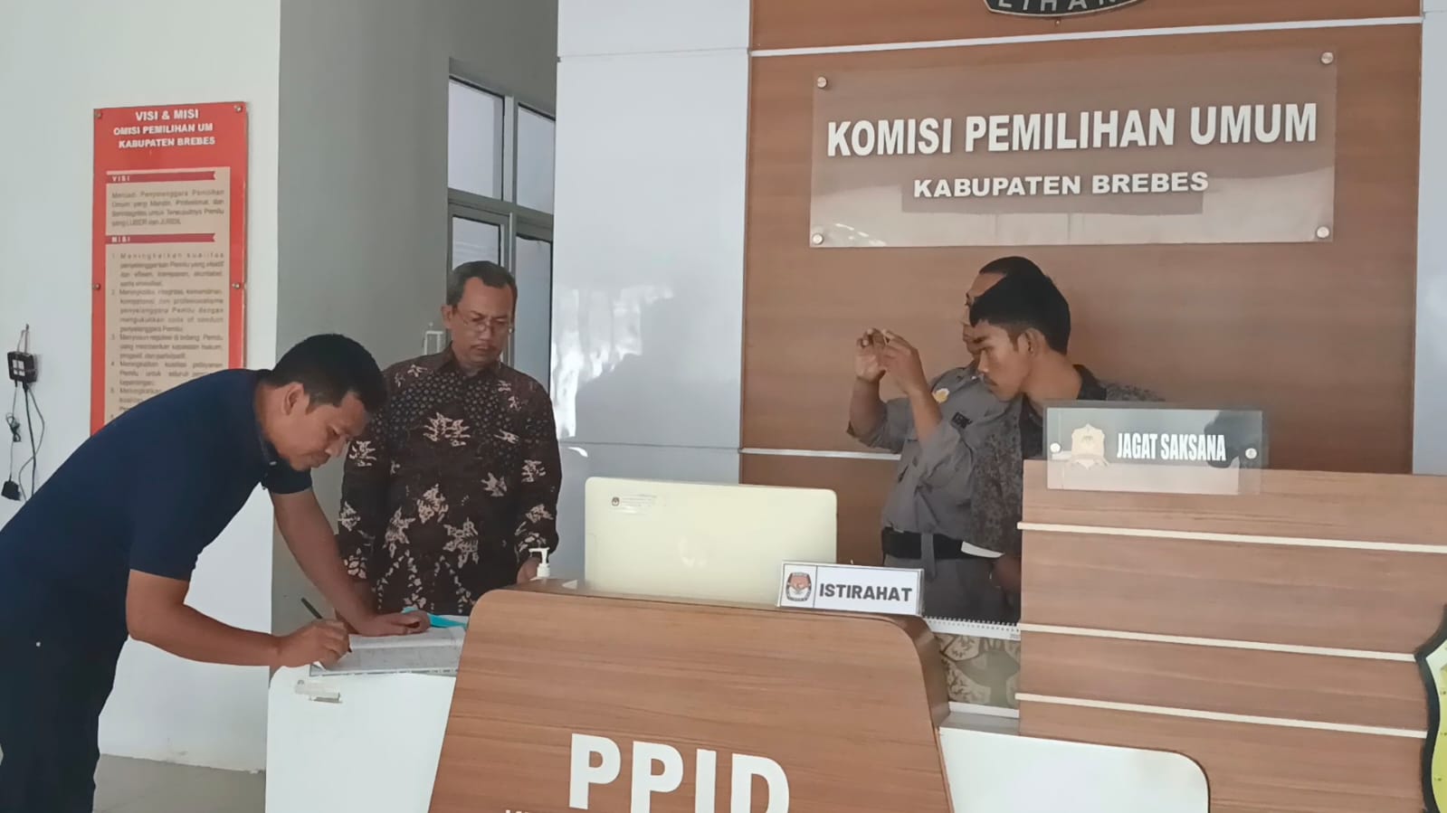 APD Laporkan Dugaan Praktik Penggelembungan Suara Caleg DPR RI di Brebes