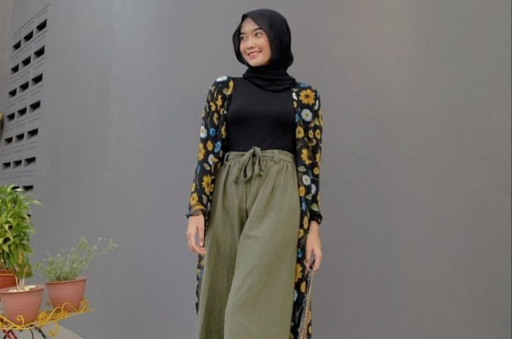 Mix and Match Celana Kulot Crinkle untuk Outfit Nyaman Sehari-hari, Cek Disini